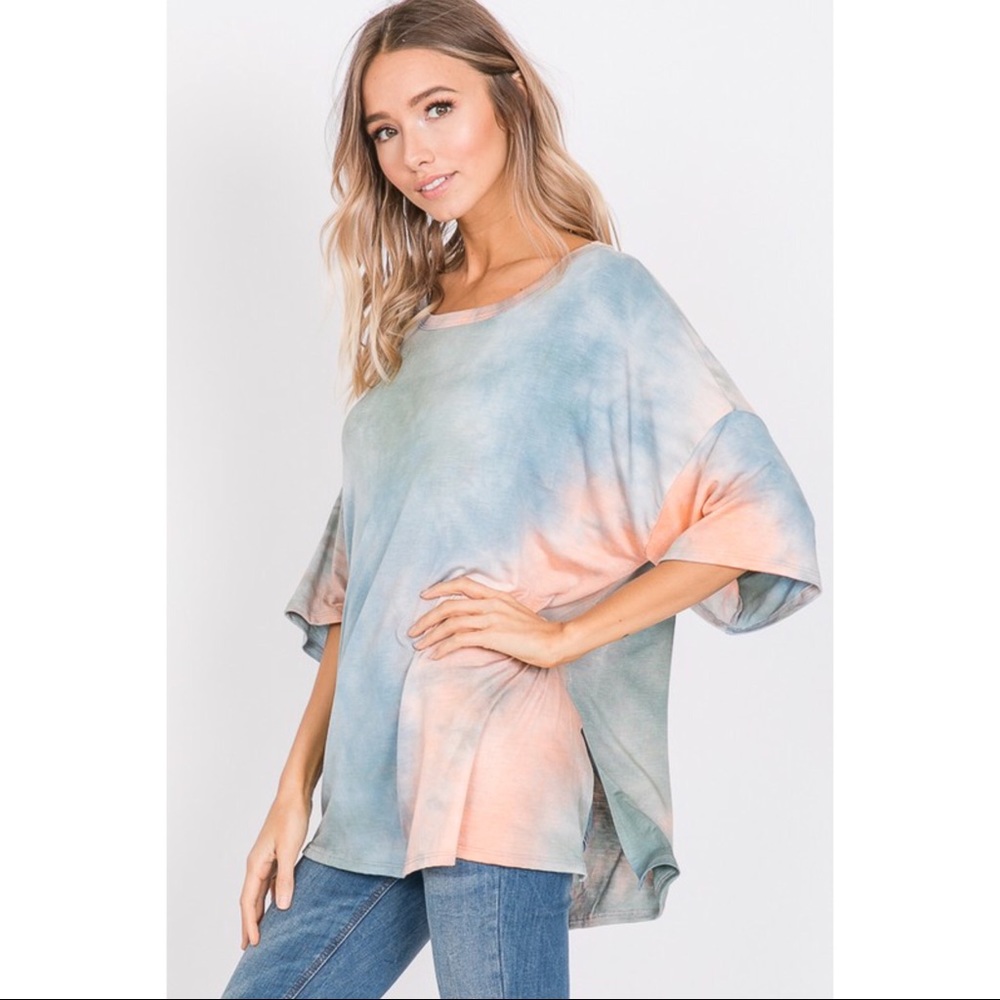 🌺🆕Must Have Oversized Tie Dye Top - Picture 6 of 8
